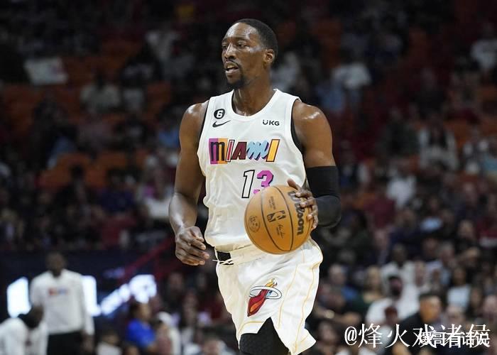 阿德巴约谈进攻乏力:面对空位机会,我们时常踌躇不决 阿德巴约谈进攻乏力:面对空位机会,我们时常踌躇不决